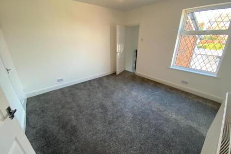 Princess Street, Brimington, Chesterfield photo 5
