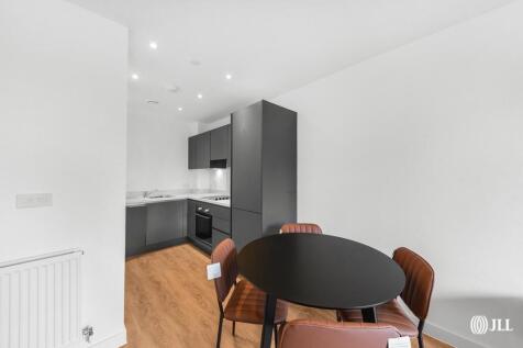 Pullman House, Brook Avenue Wembley HA9 photo 4