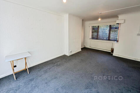 2. Frontroom