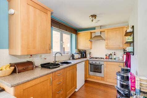 KITCHEN/DINER/LIVING ROOM