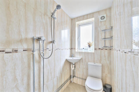 Utility Shower Room