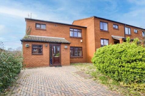 Cannock, WS11 - property photo
