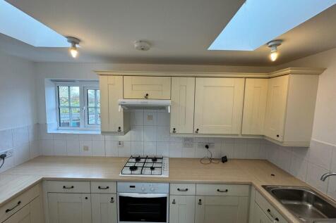 Carpenter Drive, Amesbury photo 4
