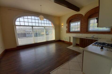 Living / kitchen 