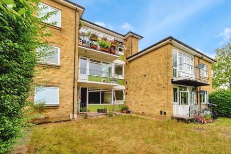 Southampton, SO17 - property photo