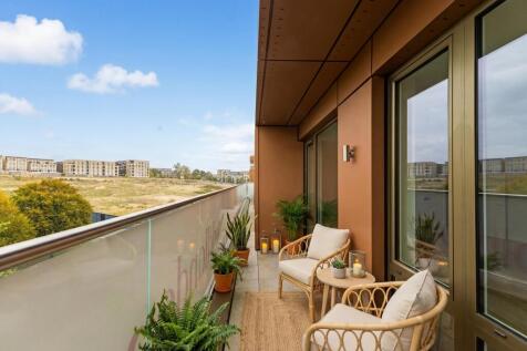 Balcony O2.jpg