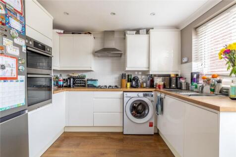 Bristol, BS4 - property photo