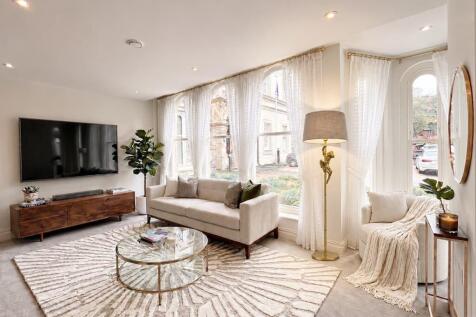Large Living Area