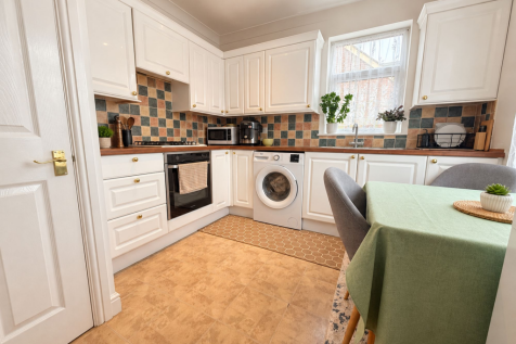 Kingshill Road, Swindon, SN1 photo 3
