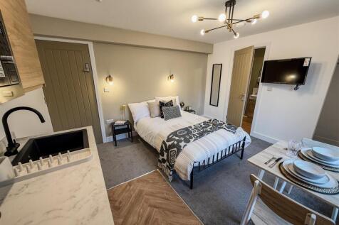 15. Room 3.jpg