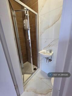 Ramuz Drive, Westcliff-On-Sea, SS0 photo 5