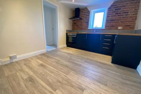 Falcon Way, Hailsham, East Sussex, BN27 photo 5