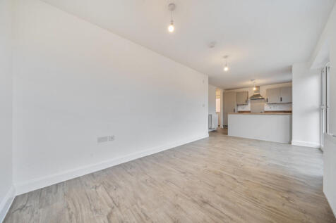 Parkin Close photo 4