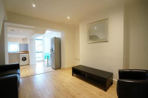 2-bed house on 40, Garth Road, Bangor, £689/mo