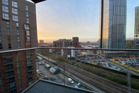2 New Kings Head Yard, Salford photo 3