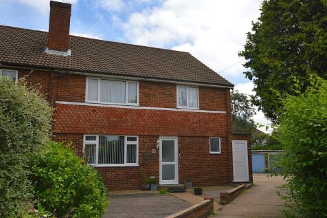 18 Dunleary Close .JPG