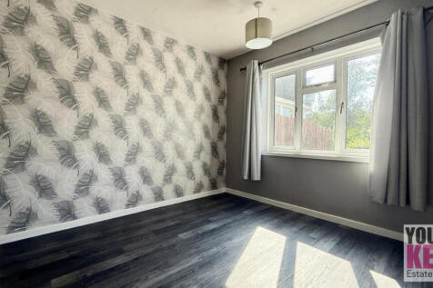 Hythe Estate Agents - Your Key Move. Free property