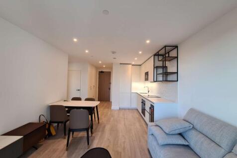 1-bed flat on Allium House, Caldon Boulevard, Wembley, Brent, £1,900/mo