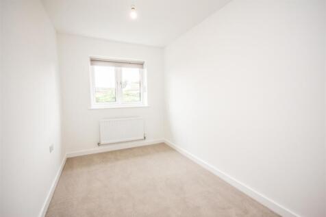 Bedroom 3.JPG