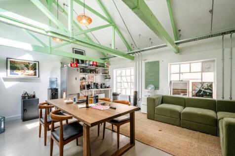 Brick Ln 160 1F - Low Res 8.jpg