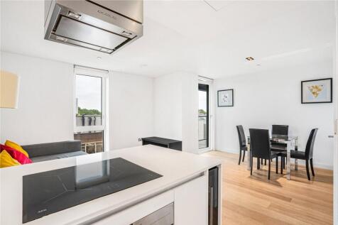 Kitchen/ Reception