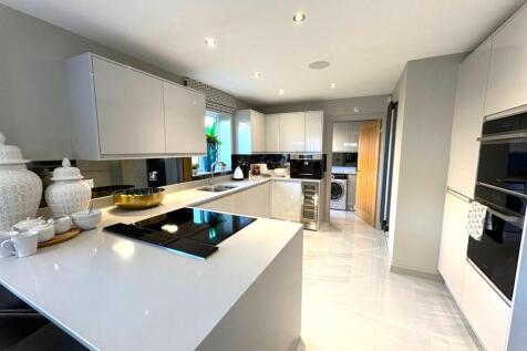 Kitchen / Dining / Living