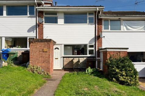 Green Lane, Rugeley- 3 Bedroom Mid-Terrace House 