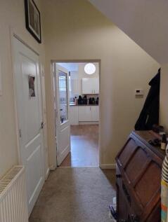 Flat 1, 34 Fore Street, Okehampton photo 4