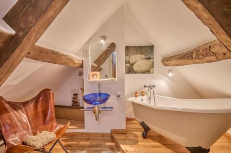 Second Floor Ensuite