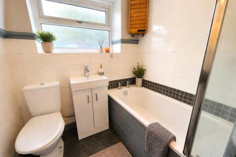 Ai Furnished Bath
