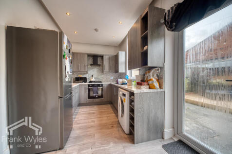 Curzon Road, Lytham St. Annes, Lancashire photo 4