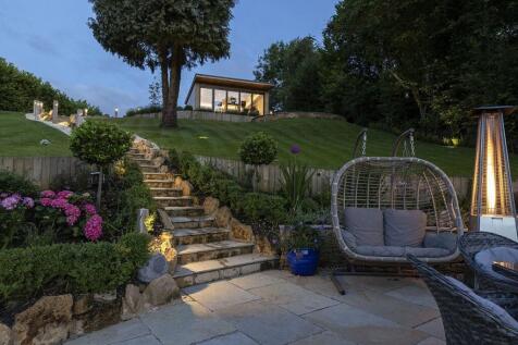 Twilight Garden Phot