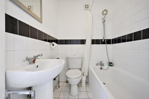 The Grampians - Bathroom3 (1).JPG