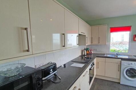 37 Beechwood Avenue, Plymouth, Devon, PL4 photo 4