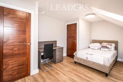 Dickenson Road, Manchester, Greater Manchester, M14 photo 4