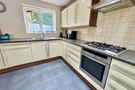 Kitchen / Breakfast Room