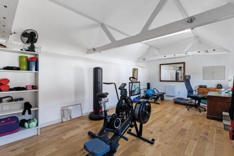 Gym/Office
