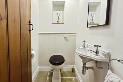 669aea00--45AF-9125-3B89F5FA1588-79569-00001948D75