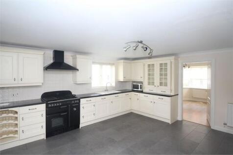 Saltwood Avenue, Kingsmead photo 4
