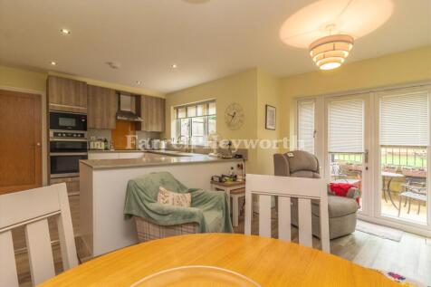 Kitchen Diner New im
