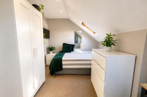 Flat 2 - 1 Balfour Road, Lenton, East Midlands, NG7 photo 4
