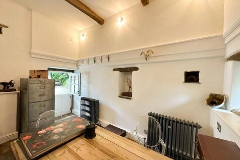 BEDROOM 4/OFFICE/STUDIO