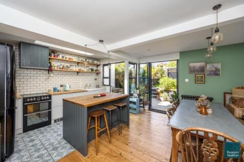 Addison Road, 15-011.jpg