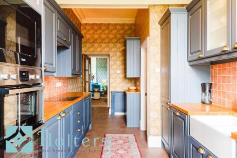 West Wing, Aberhasef Hall-19.jpg