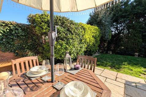 Tollgate Close 27
