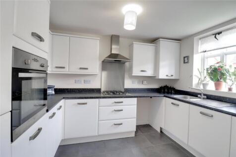 Jamestown Avenue, Great Sankey, Warrington, WA5 photo 3