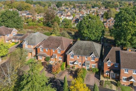 Farnesdown Drive Aerial