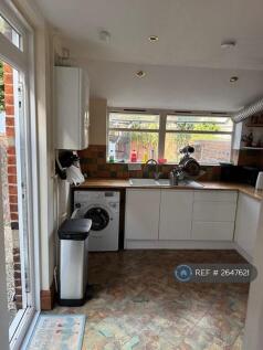 Shared New Kitchen 2