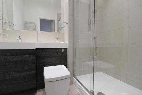 Shower+room