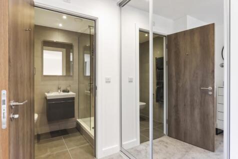 Mercer West Madison East, Leeds, LS2 photo 5